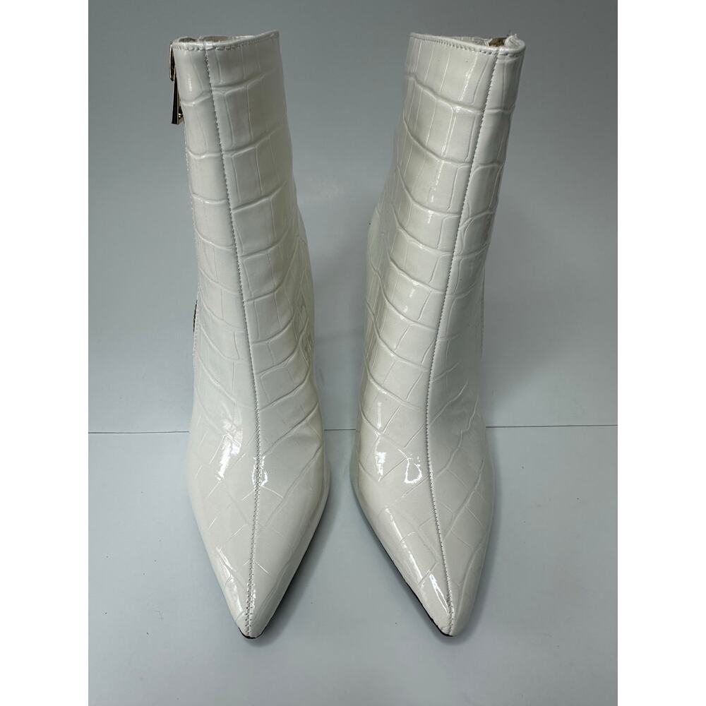 I.N.C. International Concepts Women's Sarishaa Zip Booties White Croc Size 6M